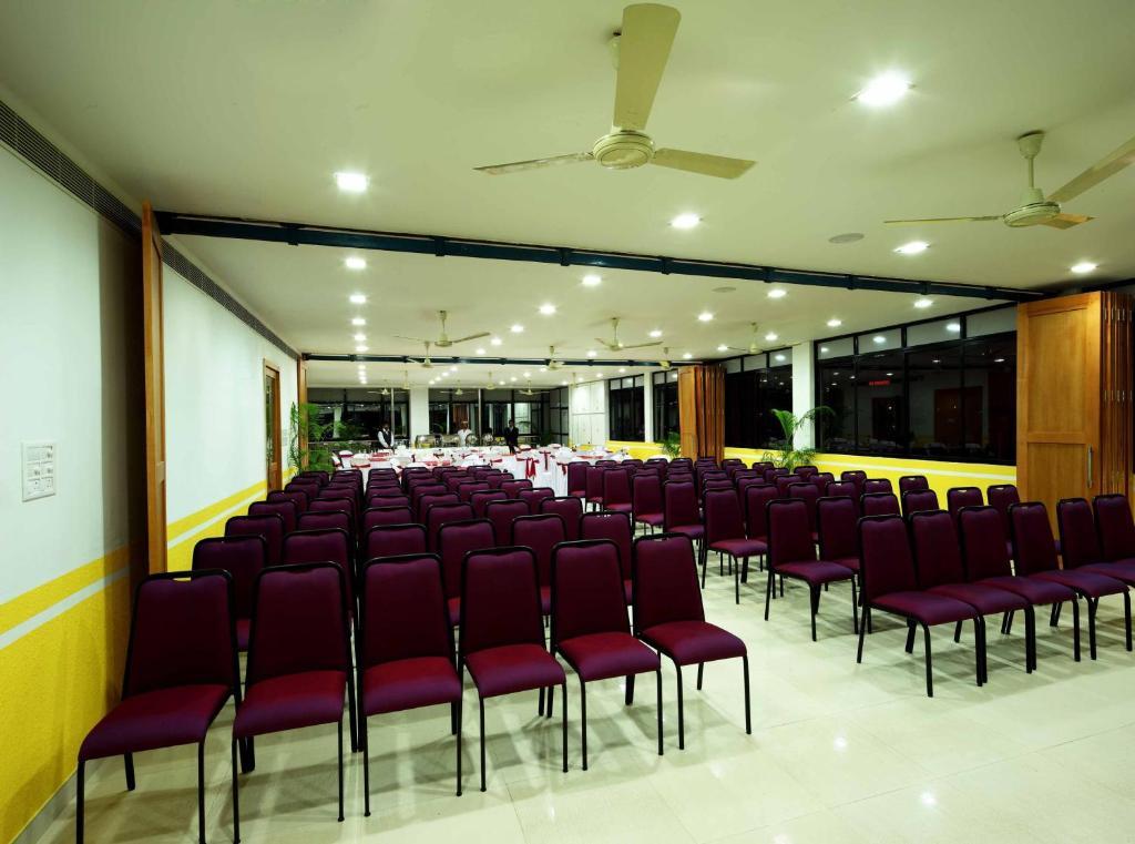 Hotel Green Dreams Kochi Extérieur photo